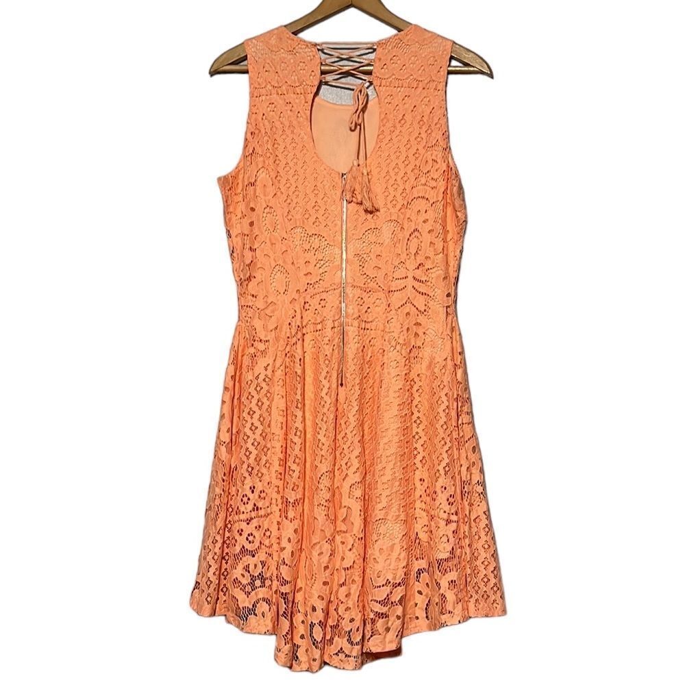 Lace Dress Junior's Size Large Coral Floral Sleeveless NEW - Picture 5 of 9